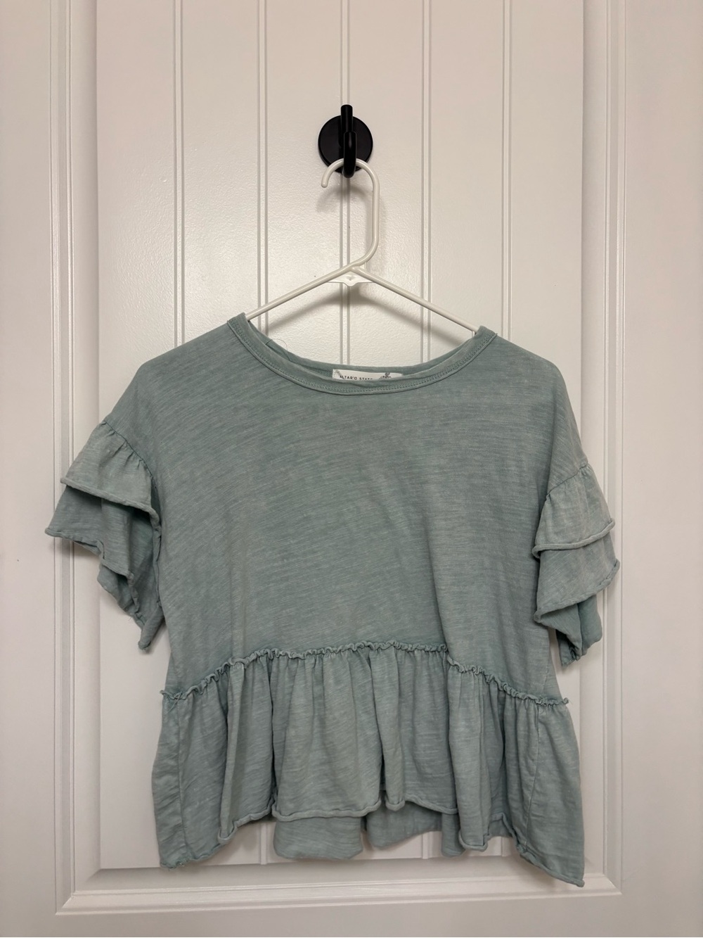 Altar’d State Women’s Seafoam Ruffle Sleeve Peplum Top